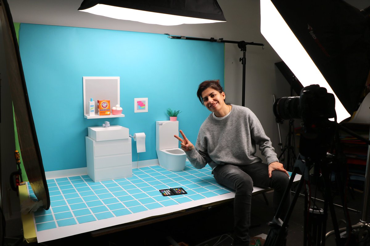 Noe_design's tweet image. Gm! sometimes sets get this big! hava a great day and enjoy the process!
#handmade #papercrafts #tactiledesign #nft #stilllife #video #process