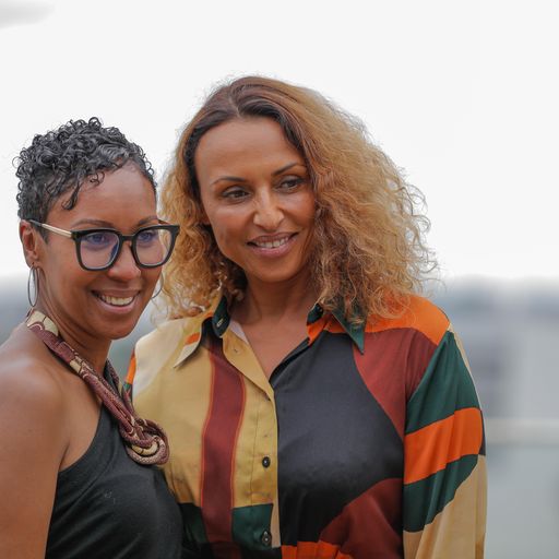 LightartClub's tweet photo. @SuzieWokabi and @Fab_u_las looking stunning as usual https://t.co/f15HSJgbFC