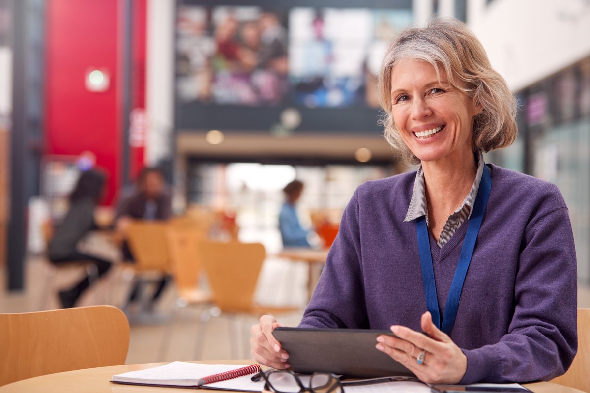Academy21AP's tweet photo. "A big thank you to all of your staff for the wonderful support they provide for our students." Julia Holder,
Head of Apollo, Haybrook College, Slough

Read more: https://t.co/Yo09p7tXti https://t.co/ofaengJZNA