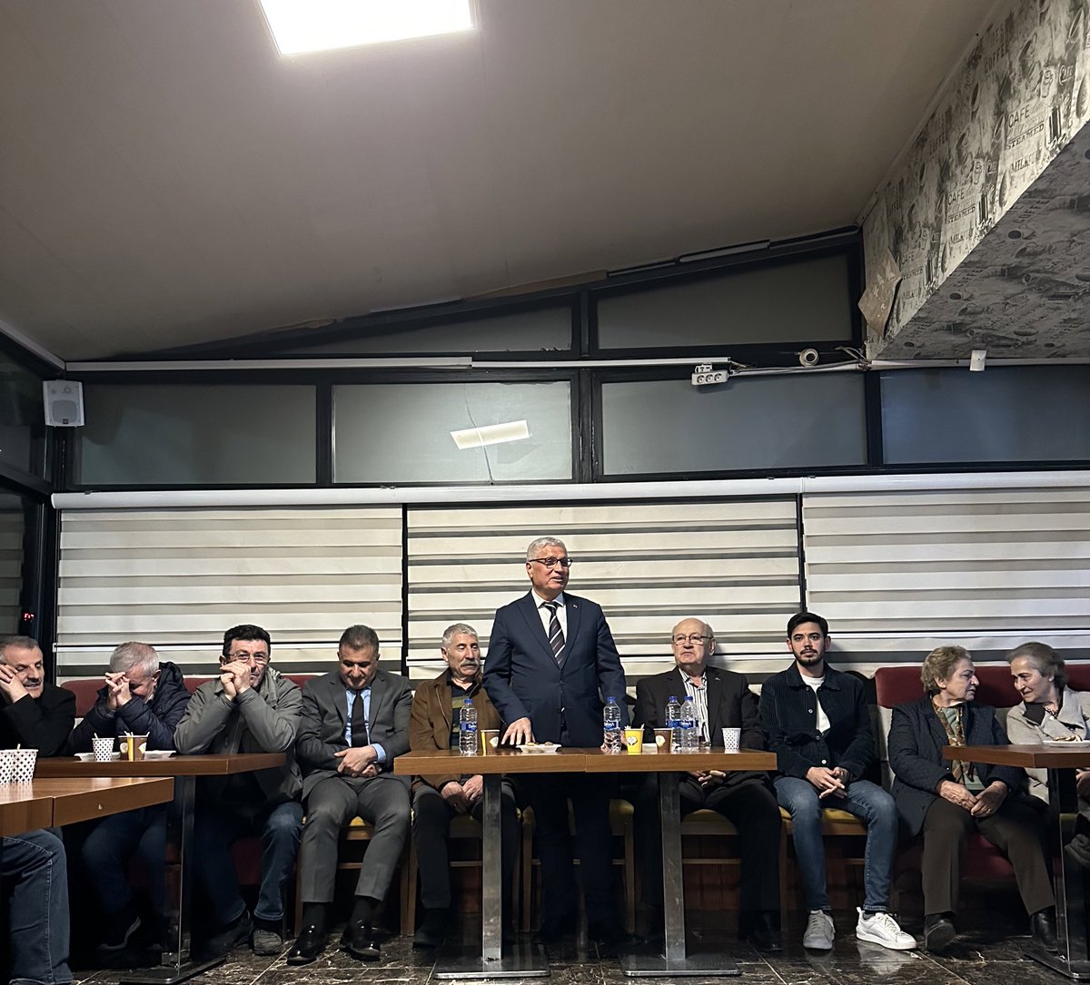 acaradnan06's tweet photo. Gölbaşı’nda Artvinli hemşehrilerimizle bir araya geldik. Hemşehrilerimize destekleri için teşekkür ederim. 

#SanaSöz yine baharlar gelecek! https://t.co/CjZn2WJuSE