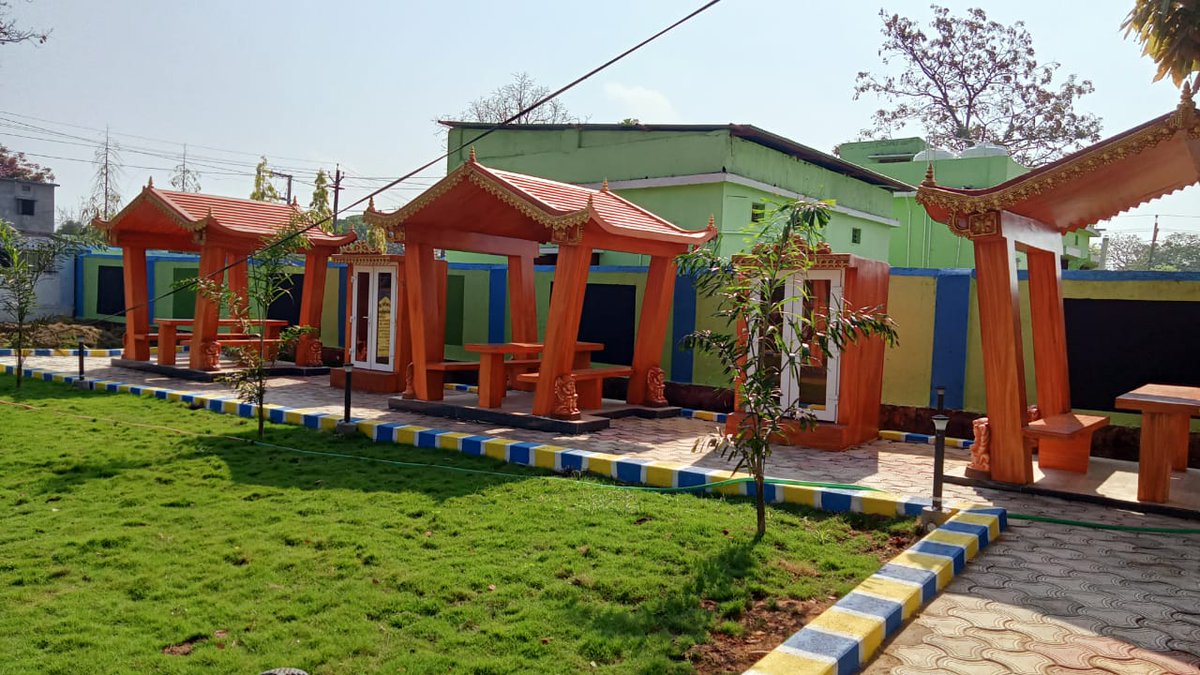 Lib_Movement_OD's tweet image. #OpenSkyLibrary in Kalimela, Malkangiri opened for Public.
Kalimela library is a Public Library Initiative in a small town of Odisha.
Hope Govt. will focus to built many Public Libraries in Odisha on this way. 
#OdishaPublicLibraryVision2024 
@CMO_Odisha @MoSarkar5T @SecyChief