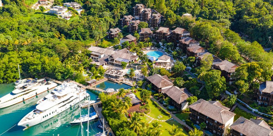 Zoëtry Marigot Bay awaits 🌴 - mailchi.mp/tropicbreeze.c…