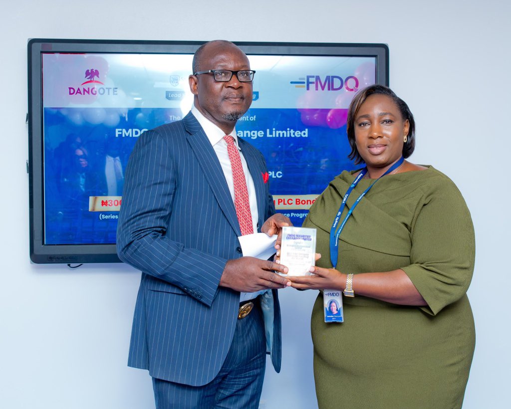Our Executive Director, Benson Ogundeji with Jumoke Olaniyan, Head, Business Development, FMDQ Exchange at the recently concluded Dangote Industries Limited N300 billion Bond listing ceremony in Lagos.
#CapitalMarket #BondIssuance #FinancialSolution #FinancialAdvisory