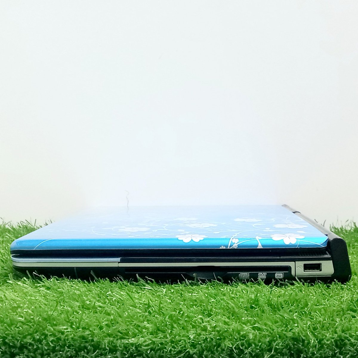 ITZONEELCTRONIC's tweet image. Gateway W650 Laptop
Core 2 Duo 
4gb Ram 
320gb Storage 
Contact 0326 5974741 
.
#gateway #gatewaylaptop #itzoneelectronics #itzonelaptop #laptop #core2duo #laptopforgirls