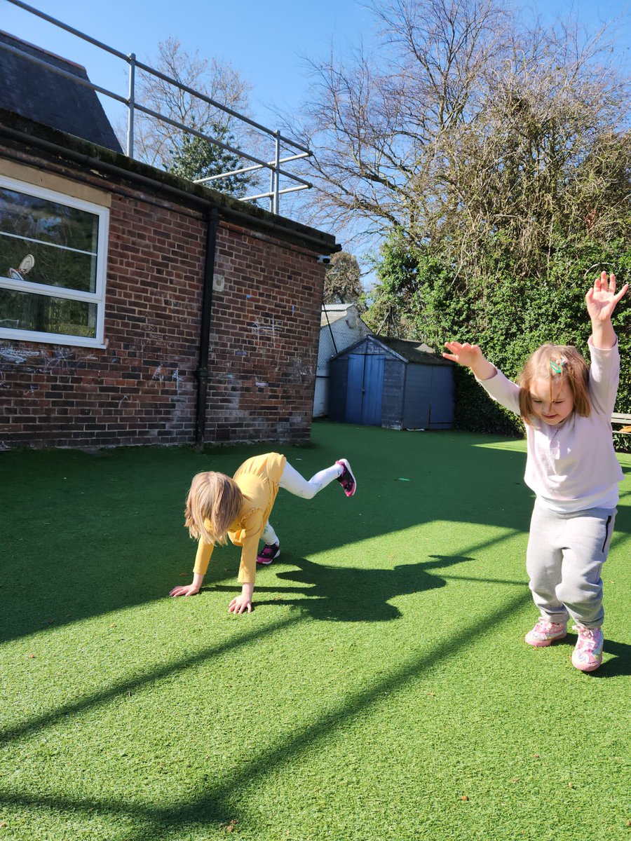 HPA_Philip_Lane's tweet image. Our holiday WRAPZ family are enjoying their exercise session with our PE teacher Mr Williams this morning. @HarrisFed #HPAPLWrapz