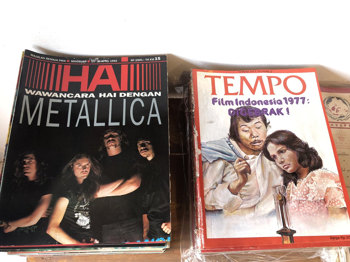 Toko buku sekaligus warung kopi di bilangan Karangkajen, Yogyakarta. Buka sore jam 15.00 sampe 23.00
Manjakan hasrat belanja bacaanmu 🙌🙌