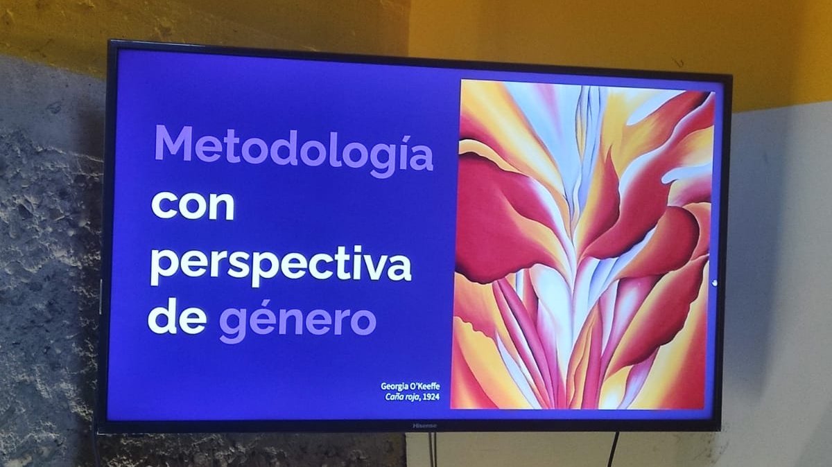 APLICAcoop's tweet photo. Hoy @ana_visser nos ha compartido una #sesiónAPLICA, invitándonos a reflexionar sobre la incorporación de la perspectiva de género en las investigaciones de @APLICAcoop. Todavía queda camino que recorrer y mucho que aprender. https://t.co/3wEgKSZ6rB