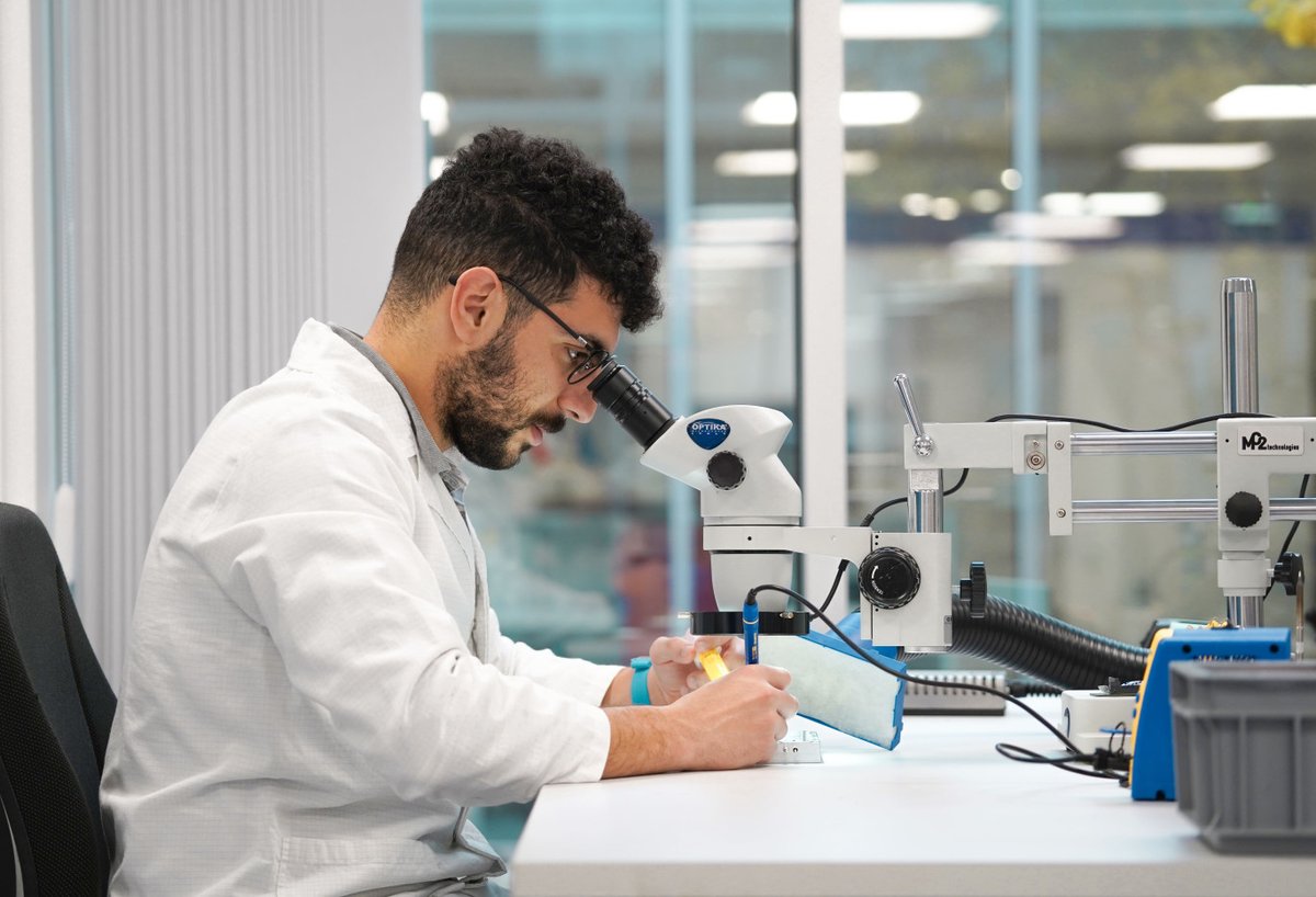 iemn_fr's tweet photo. Spin off de @IEMN CNRS (Institut d'Electronique, de Microélectronique et de Nanotechnologie) de l'Université de Lille, @MC2 Technologies est une pointure dans son secteur.#recherche #hyperfrequence #innovation #startups
plus d'infos:
https://t.co/bLqJx4wfrA https://t.co/v08AWNLcI4