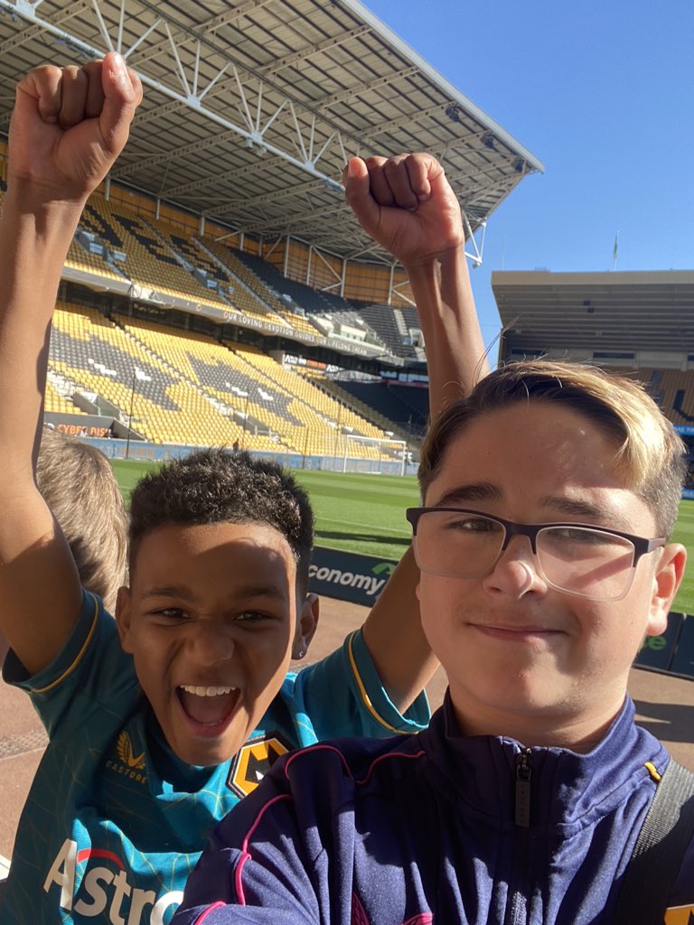 NoahWwfc's tweet image. Down at Molineux for the open training session #EasterOTS #Wolves #Wolvesfoundation