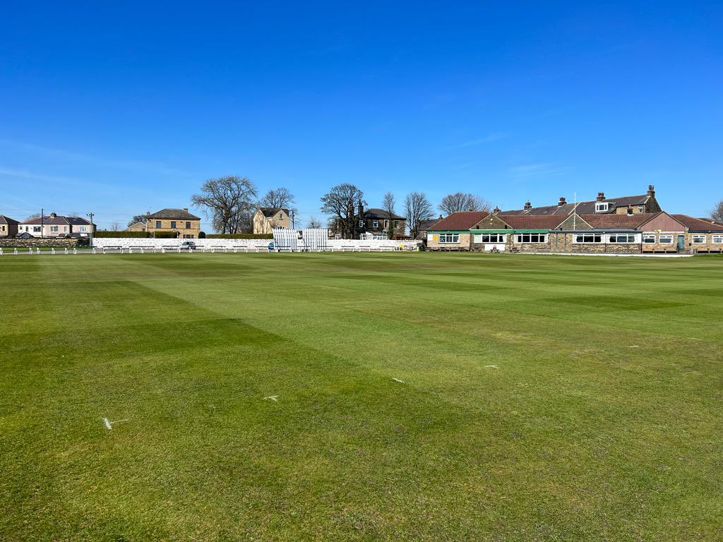 UCC_1875's tweet photo. Our ground team continue to do a great job preparing for the season openers on the 15th April. 

This Saturday our 1st XI travel to @BACC1853 for a 40 over friendly.

Our 2nd XI will host 2 x T20 friendlies on Saturday, start times TBC. 

UCC v @TccCricket 
UCC v @KECC1853 https://t.co/fykSpzCwCT