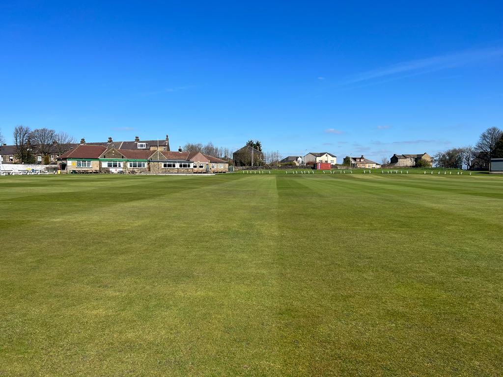 UCC_1875's tweet photo. Our ground team continue to do a great job preparing for the season openers on the 15th April. 

This Saturday our 1st XI travel to @BACC1853 for a 40 over friendly.

Our 2nd XI will host 2 x T20 friendlies on Saturday, start times TBC. 

UCC v @TccCricket 
UCC v @KECC1853 https://t.co/fykSpzCwCT