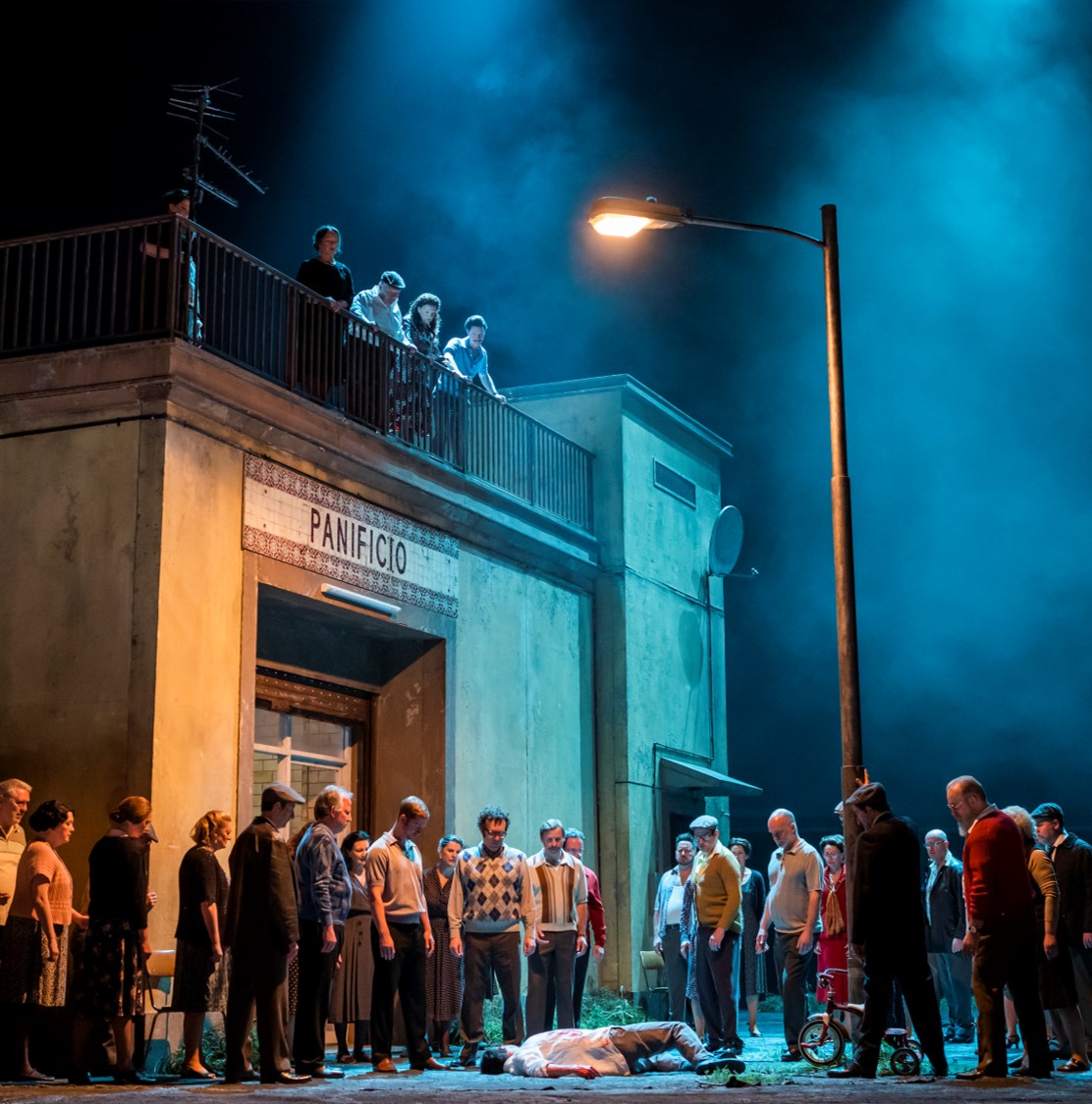 auditionoracle's tweet photo. 📣 @TheRoyalOpera  are casting a full-time 1st soprano to join their world class chorus. 
🔗 Full application details: https://t.co/YbeUX3TQV9 
⏳ Dont miss your chance to sing @RoyalOperaHouse 
#operachorus #operaauditions #operajob #soprano #sopranoaudition #singingauditions https://t.co/AvLxN69LeZ