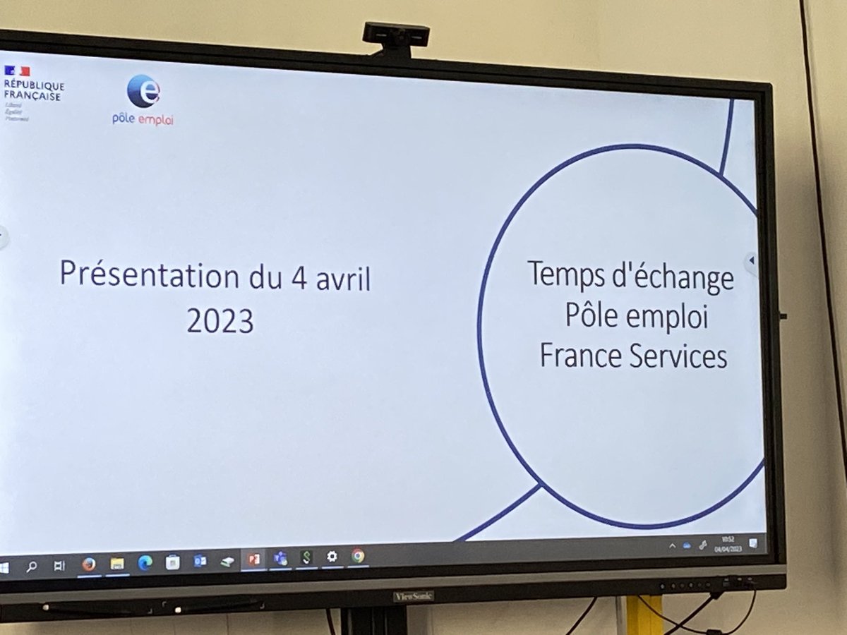 Seb_Bonniec's tweet photo. Aujourd’hui en partenariat avec @INSE27 , les équipes de l’agence de Verneuil @Poleemploi_Ndie organisent des échanges et du partage d’informations. Coopération sur le territoire pour mieux servir les usagers #FranceService #Breteuil #Verneuil #Rugles #MesnilSurIton https://t.co/2G5mGzKZiI