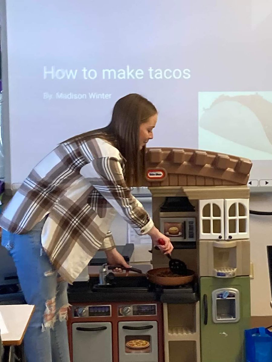 Pearson Academy tweet media