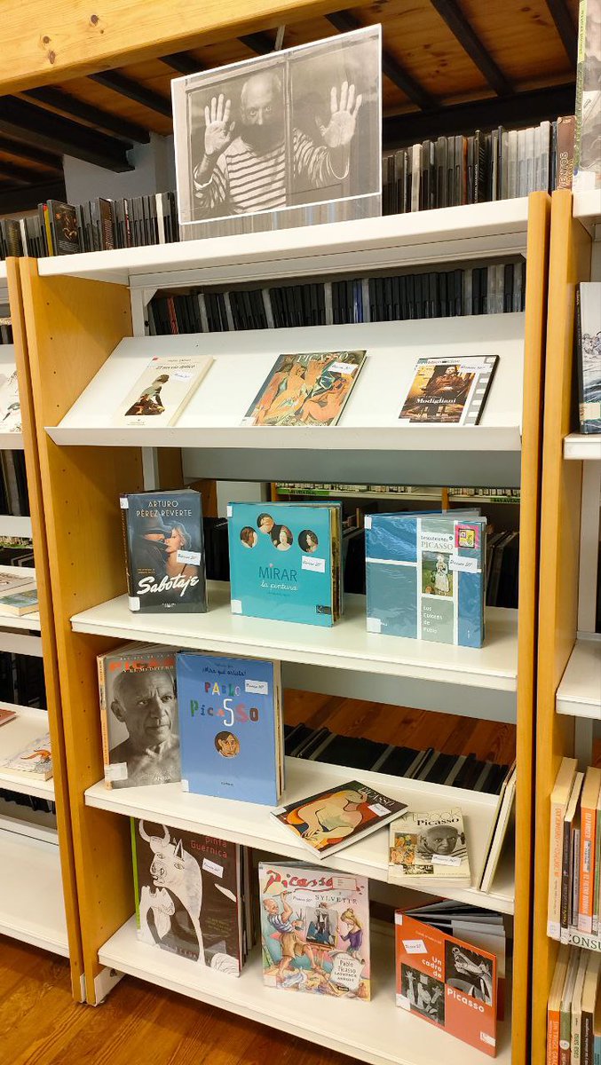 bibcoruna's tweet photo. O 8 de abril de 1973 falece Pablo Ruiz Picasso en Mougins, Francia. Hoxe, 50 anos despois, queremos seguir destacando a súa traxectoria con outra mostra, desta vez na Biblioteca Durán Loriga.
#CelebraciónPicasso #AnoPicasso #AñoPicasso #bduranloriga #RecomendamosBMC #mostras https://t.co/3q5ElJGX7G