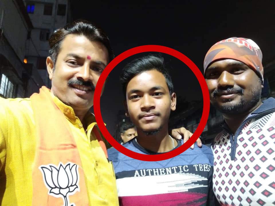 AitcAsansol's tweet photo. .@BJP4Bengal ORCHESTRATED VIOLENCE ACROSS BENGAL on the auspicious occasion of Ram Navami. We have said this before &amp; we will say it again!

Sumit Shaw has been closely associated with BJP leaders. He was recently arrested for the violence.

These pictures speak for themselves 👇🏼 https://t.co/mFLFnJbQF6