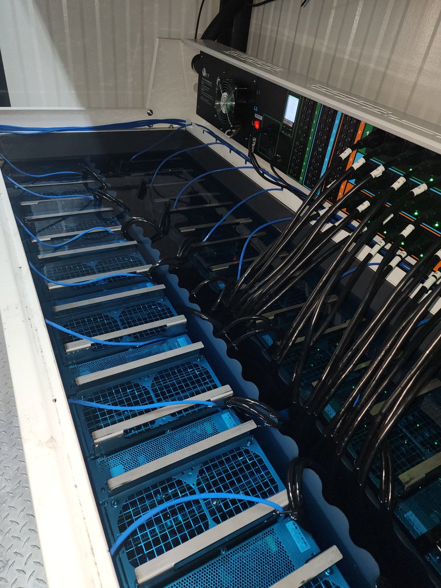 chrisallfano's tweet photo. Blue Gatorade doing wonders cooling @360MiningInc's S19s https://t.co/c99XOVgFpb