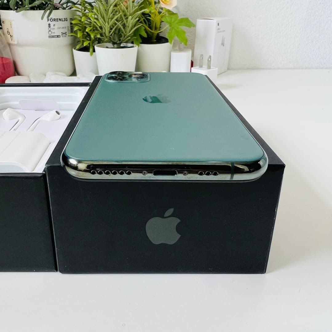 APPLEROSESTU's tweet photo. iPhone 11 Pro (สีเขียว) - 256GB มือสอง แท้ศูนย์ไทย
‼️ ราคา 16,500฿ จัดส่งฟรี ‼️
(เบต้าแบต100%)

📌 อุปกรณ์ ชุดชาร์จ มีหูฟัง มีกล่อง

📍นัดรับ “อิมพีเรียล ลาดพร้าว” ไม่มีค่ามัดจำค่ะ

#iPhone11proมือสอง #ไอโฟน11pro #ไอโฟน11proมือสอง #ไอโฟนมือสอง #iPhoneมือสอง #โทรศัพท์มือสอง https://t.co/9t9wC0O9UM