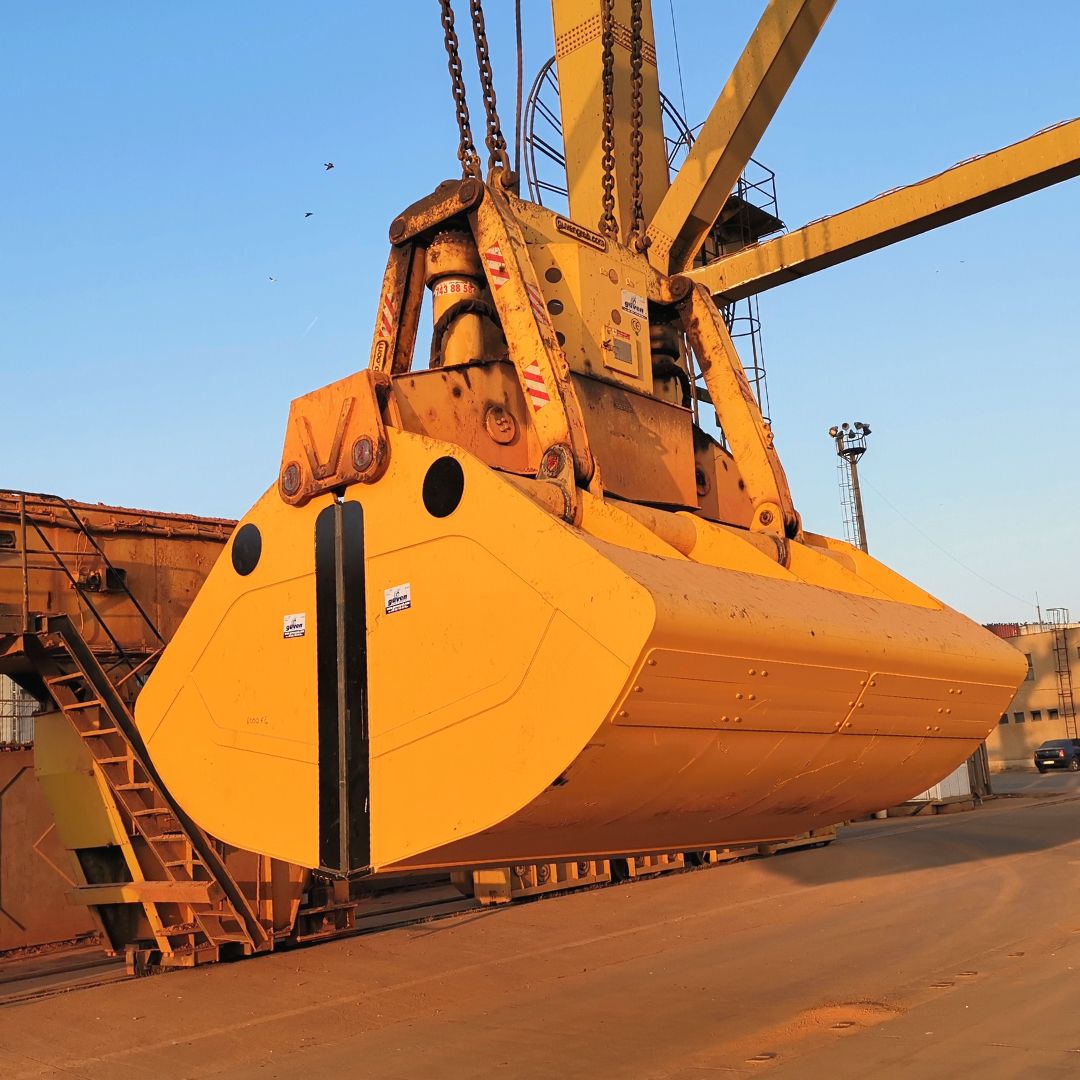 guvengrab's tweet photo. GUVEN®️ Grab serves high standard of grabs more than 100 countries with spare part supply line and after sales service line.
#production #bulkcarriergrab #shipspotting #bulkcarrier #marine #maritime #GuvenGrab #materialhandlers #materialhandling #shipping #maritimeindustry https://t.co/sSBKswGt0w
