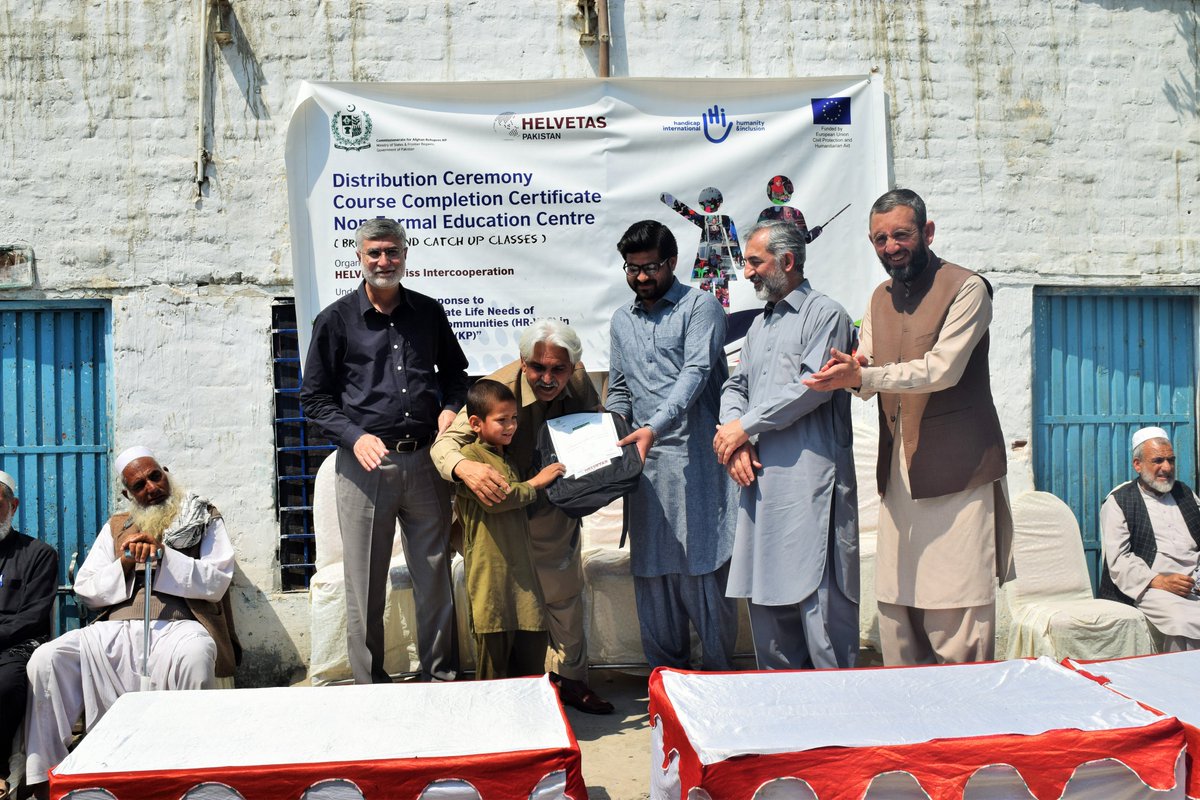 Mainstreaming Afghan Refugee Children in formal education system 
180 chidren received course completion certificates by
<a href="/HelvetasP/">Helvetas Pakistan</a> with support of <a href="/eu_echo/">EU Civil Protection & Humanitarian Aid 🇪🇺</a>. EYDC Director Ihsan Ullah Khan-CAR appreciated efforts &amp; ensured future collaboration
<a href="/HelvetasCH/">Helvetas Schweiz</a>
<a href="/Refugees/">UNHCR, the UN Refugee Agency</a>
<a href="/UNHCRPakistan/">UNHCR Pakistan</a>