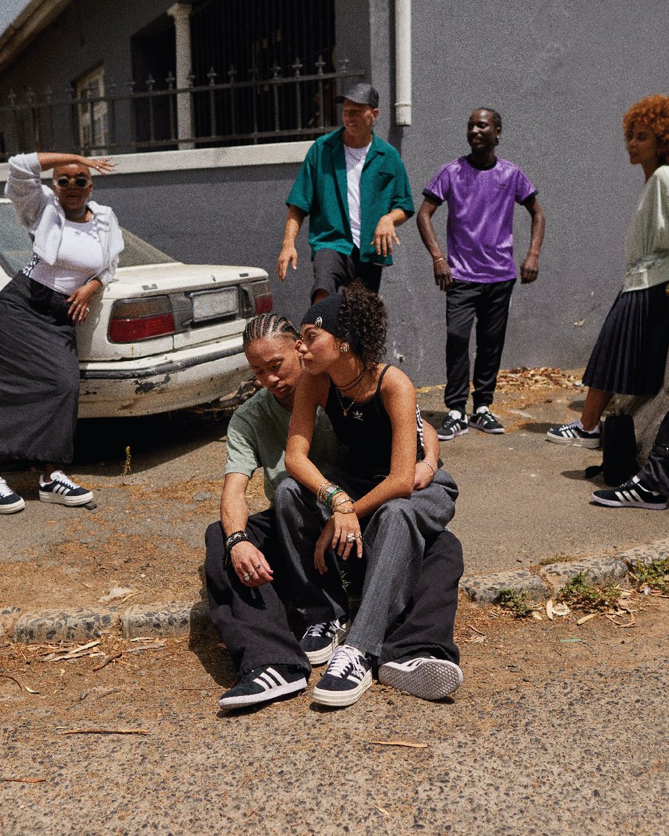 DeeKoala_'s tweet photo. Got to show Lil Dre the diverse music, fashion and skate culture in Cape Town for the @adidasoriginals Home of Classics global campaign 💙

#HomeOfClassics
#createdwithadidas
#adidasSuperstar
#adidasForum
#adidasGazelle https://t.co/uNsvpebdKo