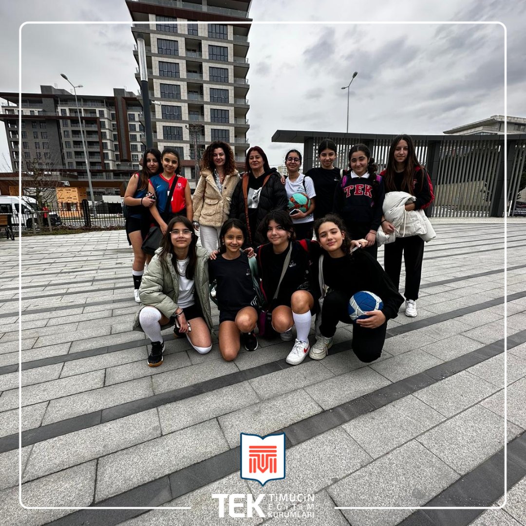 tekokullari's tweet photo. Yıldız kız voleybol takımımız ilçe müsabakalarında yarışmıştır. 🏐 https://t.co/sUIY2t5LF4