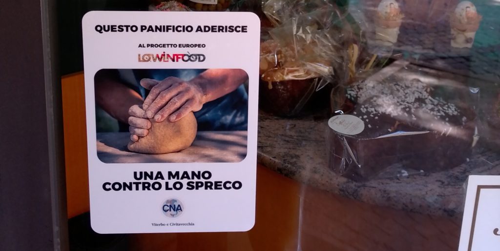 lowinfood's tweet photo. 🥖Italian bakeries affiliated with @CnaViterboCiv joined the roadmap against #breadwaste “una mano contro lo spreco” promoted in #LOWINFOOD.
🤝10 #bakeries are implementing the 5 recommendations agreed upon during the #stakeholder dialogue.
Info🔗https://t.co/ll1VmvOcpI #Italy https://t.co/F1twsmtbew