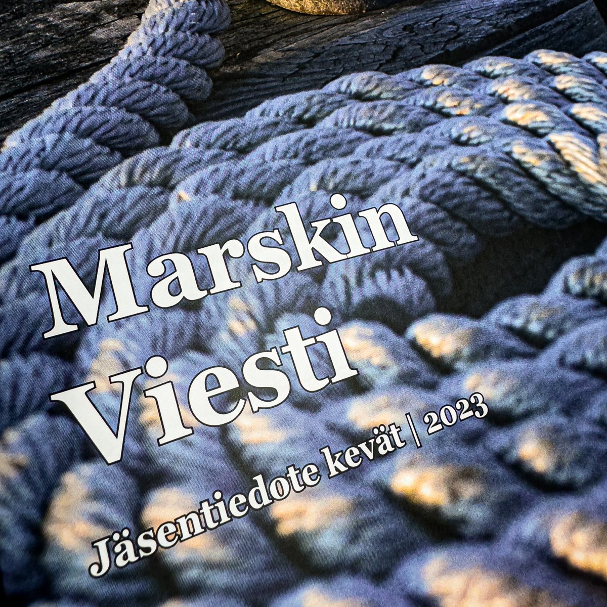 mmaetelasavo's tweet photo. Varma kevään tulon merkki on @mmaetelasavo ’n jäsenten postiluukkuihin kolahtava Marskin Viesti! Myyntikuulumisia kertoo pitkäaikainen jäsenemme melonnan olympiavoittaja Mikko Kolehmainen! https://t.co/9kgBgy9owy #parhaatmukana #mmaetelasavo #mmaliitto @mmaliitto https://t.co/Wc3SMPTcf7