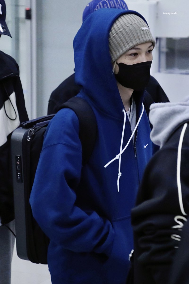 _haengbokki_'s tweet photo. 230404 ICN

주근깨 넘 이뿌다 ‧⁺◟( ᵒ̴̶̷̥́ ·̫ ᵒ̴̶̷̣̥̀ )

#Felix #필릭스 
#StrayKids #스트레이키즈 https://t.co/0VVzVWUxxB