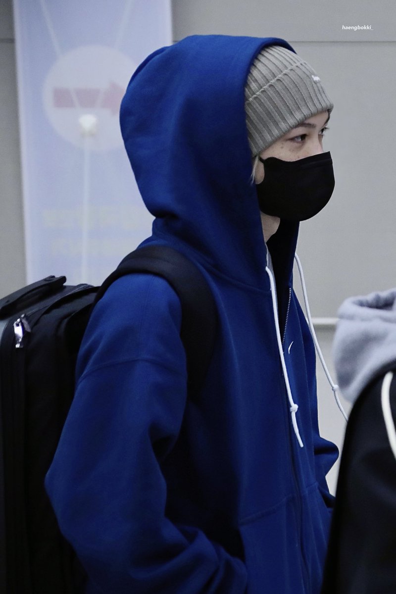 _haengbokki_'s tweet photo. 230404 ICN

주근깨 넘 이뿌다 ‧⁺◟( ᵒ̴̶̷̥́ ·̫ ᵒ̴̶̷̣̥̀ )

#Felix #필릭스 
#StrayKids #스트레이키즈 https://t.co/0VVzVWUxxB
