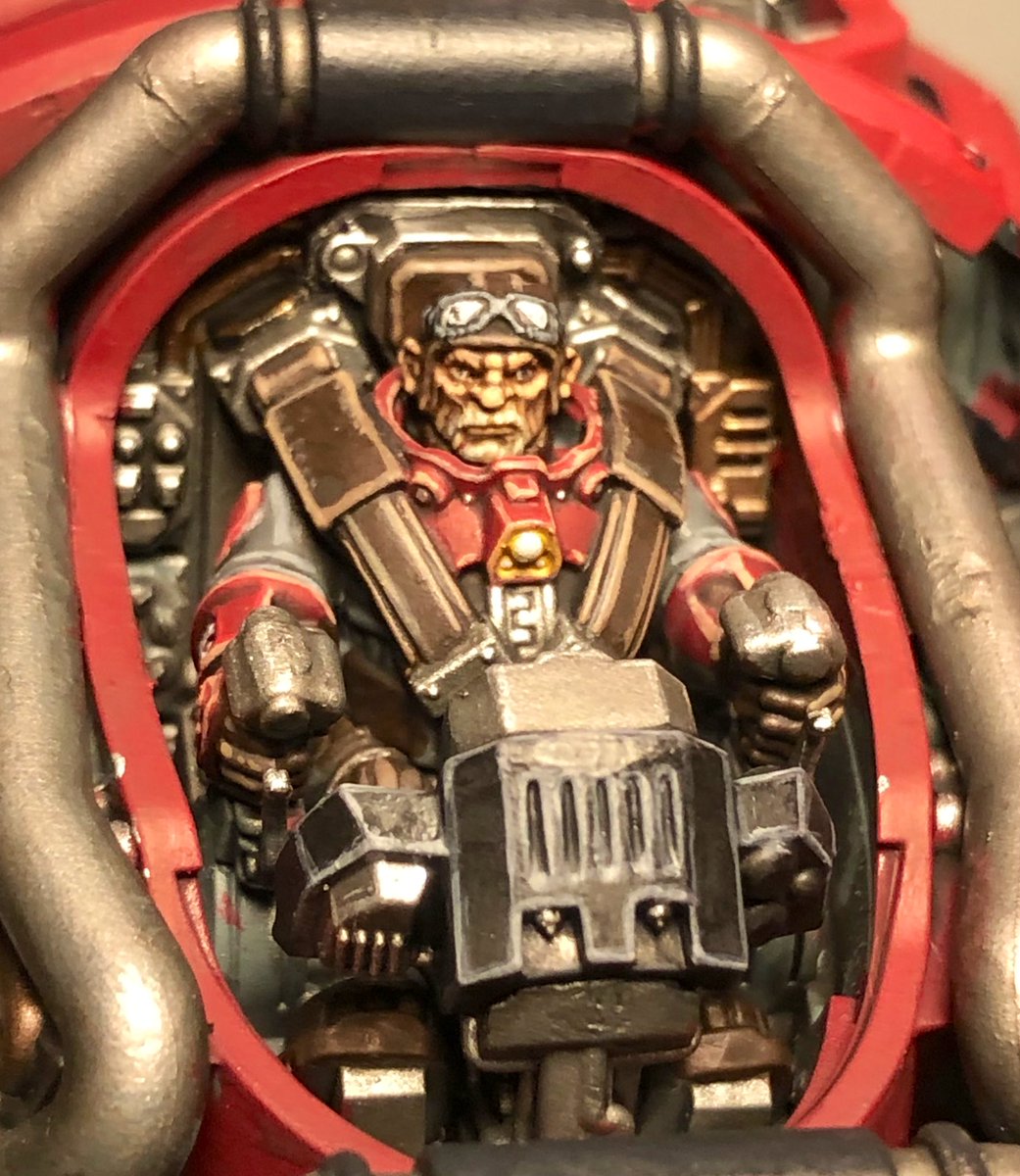 slowbrushcj's tweet photo. Slow and steady progress on my Sagitaur. 

Though I’m starting to really enjoy painting faces. Long may they continue to turn out like this for me 😂 #warhammer40k #WarhammerCommunity #leaguesofvotann https://t.co/g7i03bUK9l