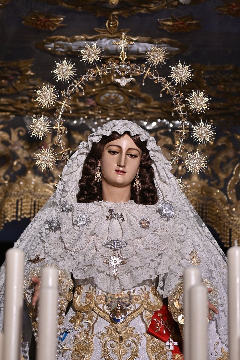 Llegó 💜🤍...
<a href="/RociodeMalaga/">Cofradía del Rocío</a> 
#CofradiasMLG