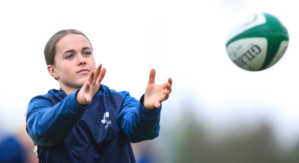 U18 Ireland Women squad confirmed for #SixNationsFestival in England from 7-15th April
Bit.ly/3K6OHCo
#futureisgreen | <a href="/PwCIreland/">PwC Ireland</a>