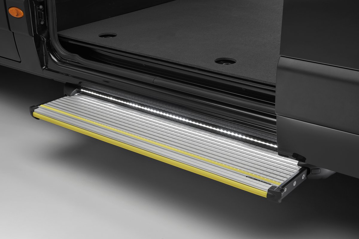Want to see the new Glide Step in action?⚡
Come visit us at <a href="/TheCVShow/">Commercial Vehicle Show</a>  18th - 20th April on stand 5E63 to see our demo vehicle fitted with our latest step.

Register for FREE attendance here:
bit.ly/40PSVVE