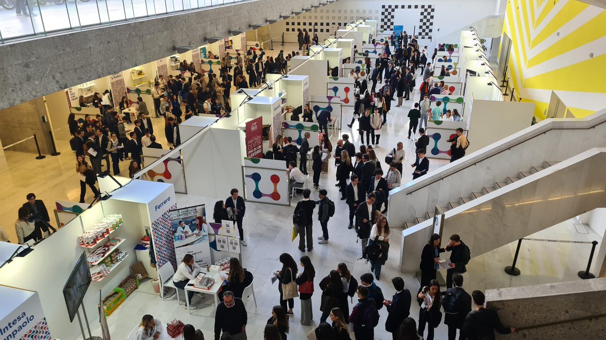 parvaconsulting's tweet photo. Live from #BocconiandJobs, the Career event of @Unibocconi.
Come and meet the @parvaconsulting team
👉 https://t.co/JwkyuASyau https://t.co/CLZ9Hw4x5H