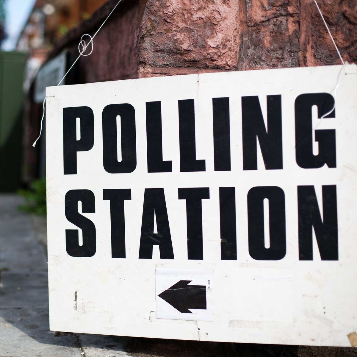 RochdaleCouncil's tweet photo. #LocalElections2023 – get ready to have your say on 4 May 📲 https://t.co/6vynKQT2ra #RegisterToVote #HeyMiddElections #RochdaleElections ☑️ #Got5 https://t.co/ov7coYtQmd