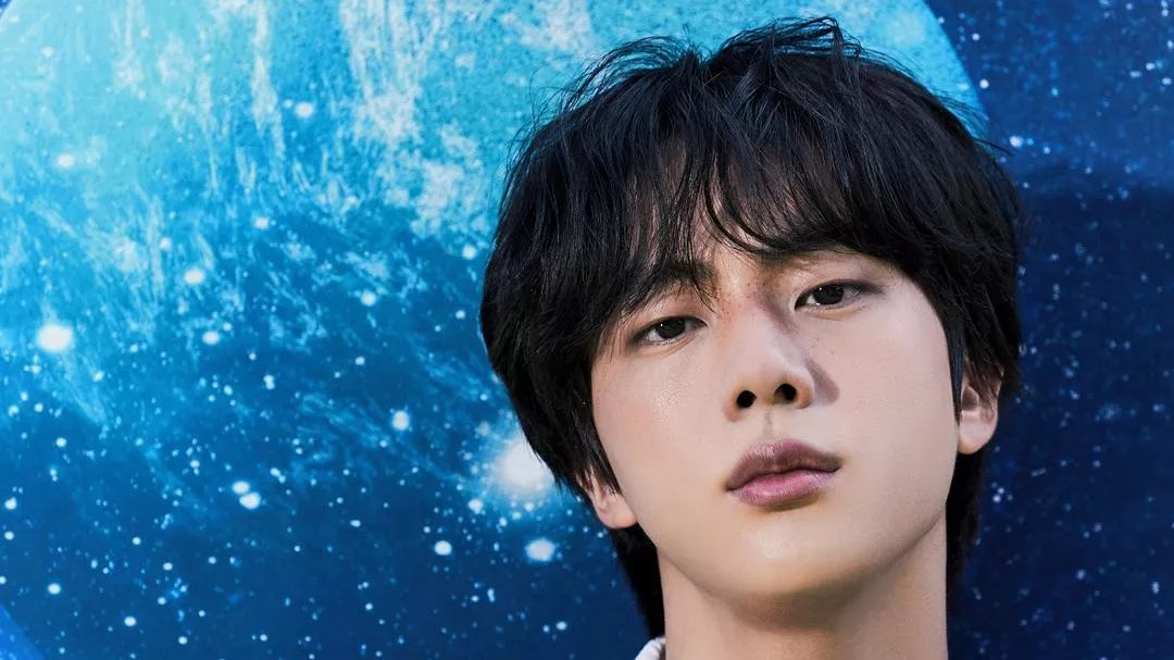 btschartsxdaily's tweet photo. 📊|  #JIN The astronaut becomes in the longest charting song by a Korean Soloist on Billboard world digital sales chart this decade (13 weeks)! https://t.co/O65L5zExnM