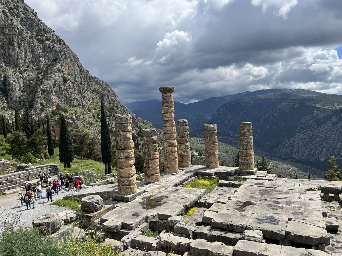OrleyFarmSchool's tweet photo. We’ve had a great day so far exploring the ancient sights and museum in Delphi #OFSCuriosity #OFSClassics #prepschools #schoolsinharrow https://t.co/BIlAjKg78e