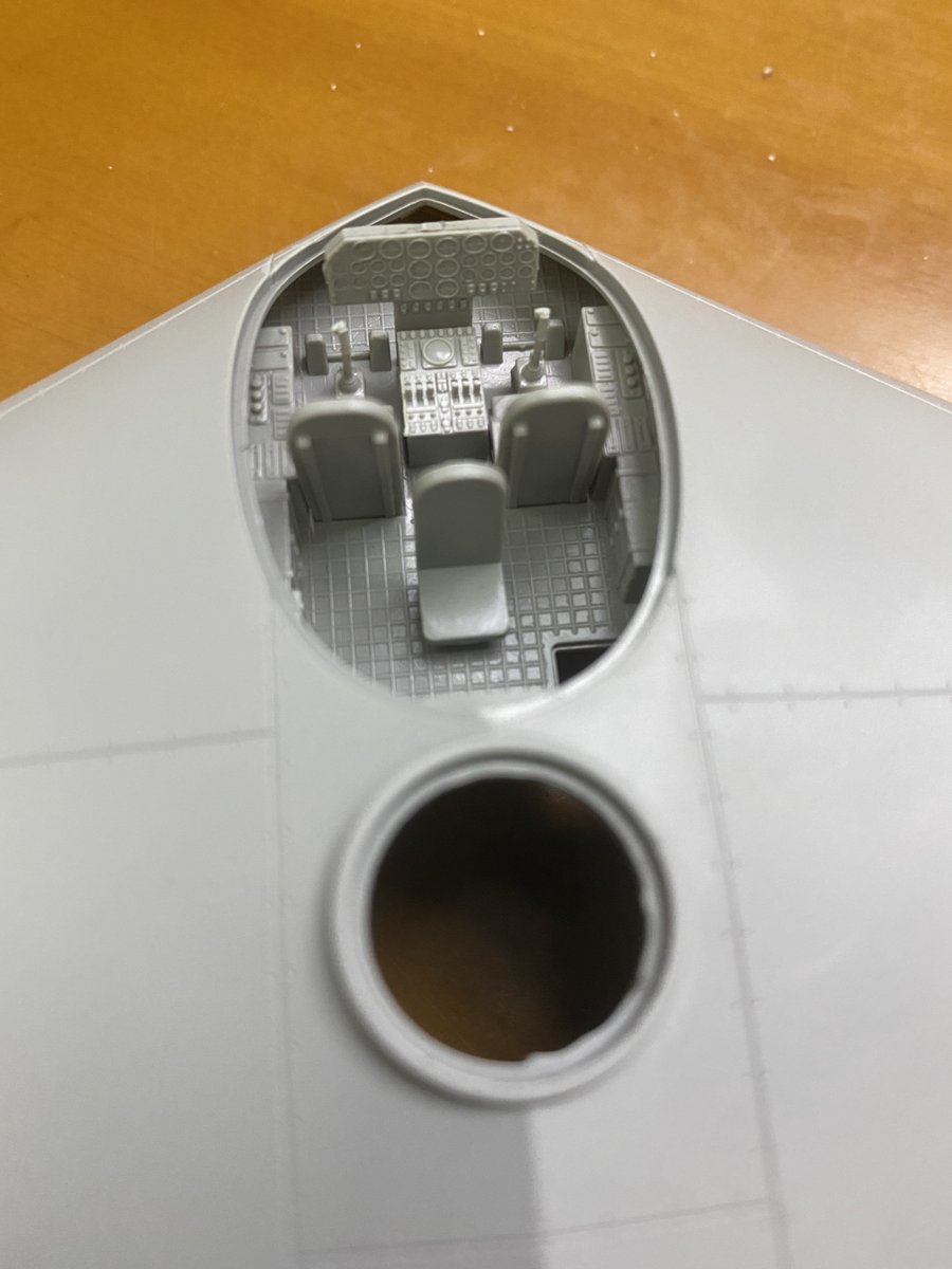 rocket_models's tweet photo. #フィスト・オブ・ウォー
#ロケットモデルズ
#HO18
1/72ホルテンHO18の成形品サンプル組立試験中です。
コックピットディテールが予想以上の完成度です。
1/72フィギュアを載せたくなりますね笑
※初回発売分は今後の爆装すべて付属するボーナスキットです(予約限定)
箱サイズどうする…涙笑… https://t.co/f5Fb8YLWZf