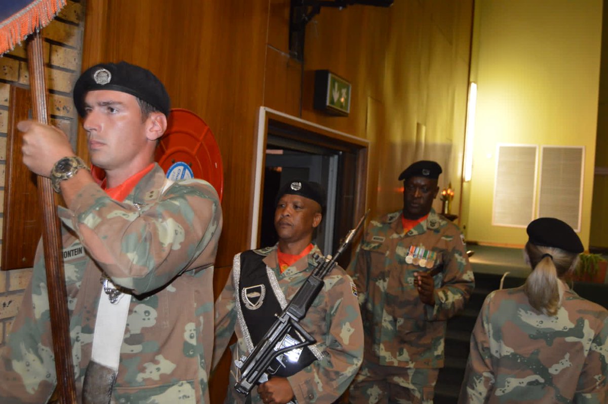 SANDF_ZA's tweet photo. READ || School of Armour Held its Annual “Beginning of Training Parade”|| 31 March 2023.

https://t.co/aLYjTgFT61

#SANDF
#SAArmy
#SAArmourFormation
#SchoolOfArmour https://t.co/jV3suqtcY5