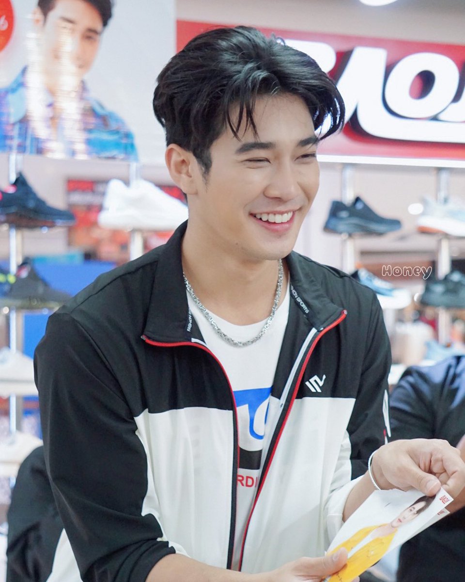 xpxnyp's tweet photo. แจกรอยยิ้ม ☺️💓

#Baojisermthaixeuro
#baojithailand #sermthaicomplex 
#ยูโรยศวรรธน์ #ขอบคุณที่เลิฟยู #euroyotsawat 
#eurofamily @euroyotsawat https://t.co/pTDUJNN0Bl