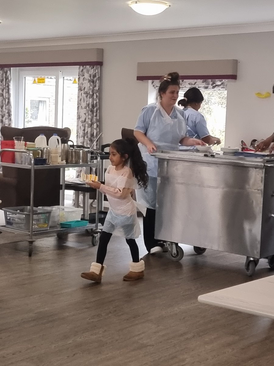 BelmontCare's tweet photo. Aariya showed unexpected kindness and gave a helping hand when it was needed the most! Her generous spirit is an inspiration to us all. #RandomActsOfKindness #UnexpectedHelp #Proud https://t.co/evPjEfvdSl