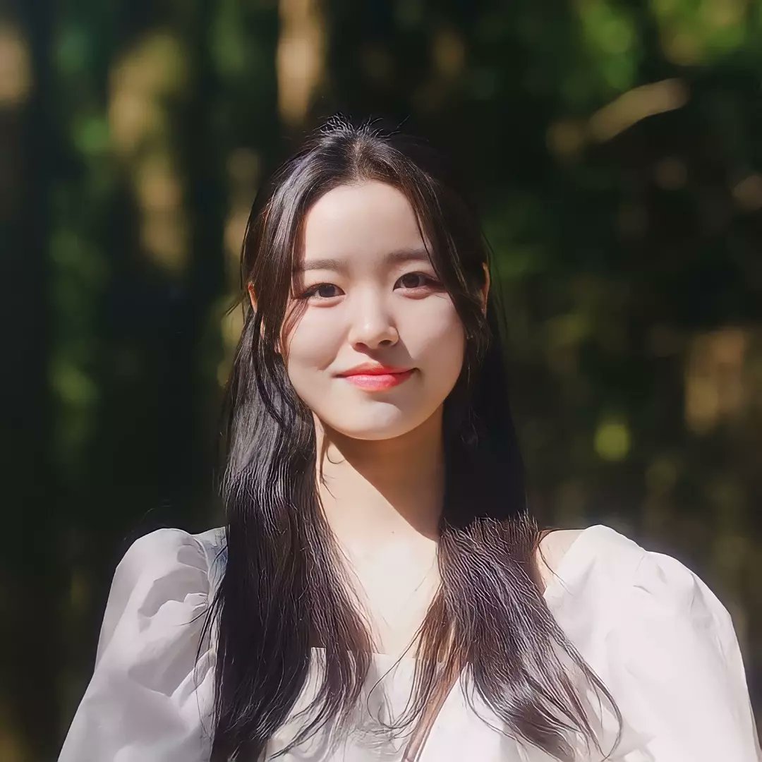 yubniyubin's tweet photo. she has a voice that you just cannot stop listening to 🌸

#ARTBEAT #아트비트 #YUBIN #오유빈 #Spring_Of_Mine #SpringOfMine #YubinSpringOfMine https://t.co/7uxpWiQ3gr