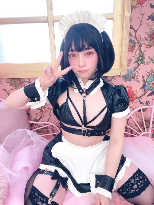 さきみちゃんに借りた
メイド服〜🖤🤍
谷間はどこかに消えました…❤️‍🩹

https://t.co/ZPcdItGZA3 https://t.co/iSGyoz0goN