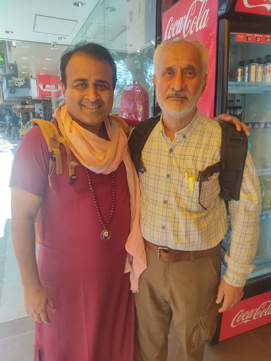 isidshukla's tweet photo. The Ironman who is single handedly fighting the battle against OIF criminals for their land related frauds .. Let's support him 
#isupportyogeshthakkar https://t.co/Tx5PU3wXnS