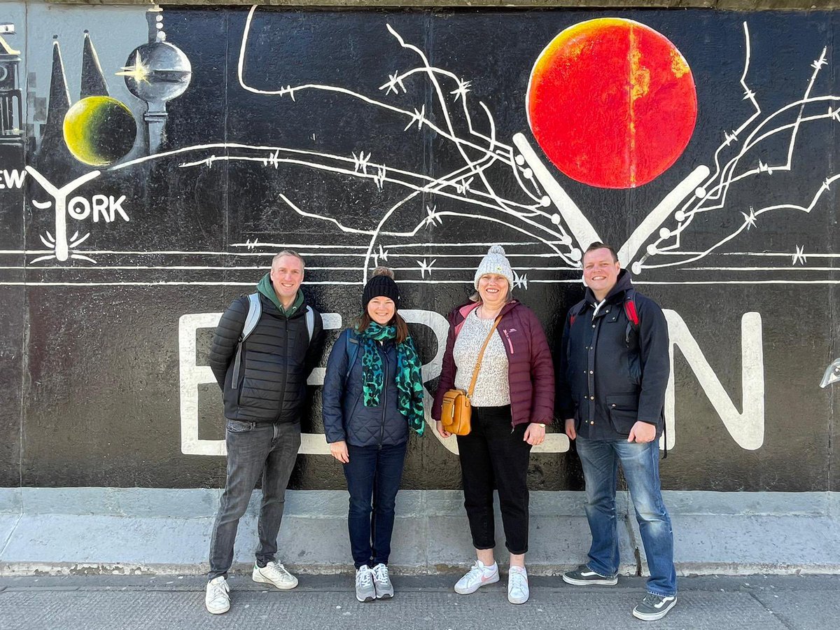 CHSC_History's tweet photo. Day 3: East Side Gallery and Alexanderplatz https://t.co/vpb6FsXz3K