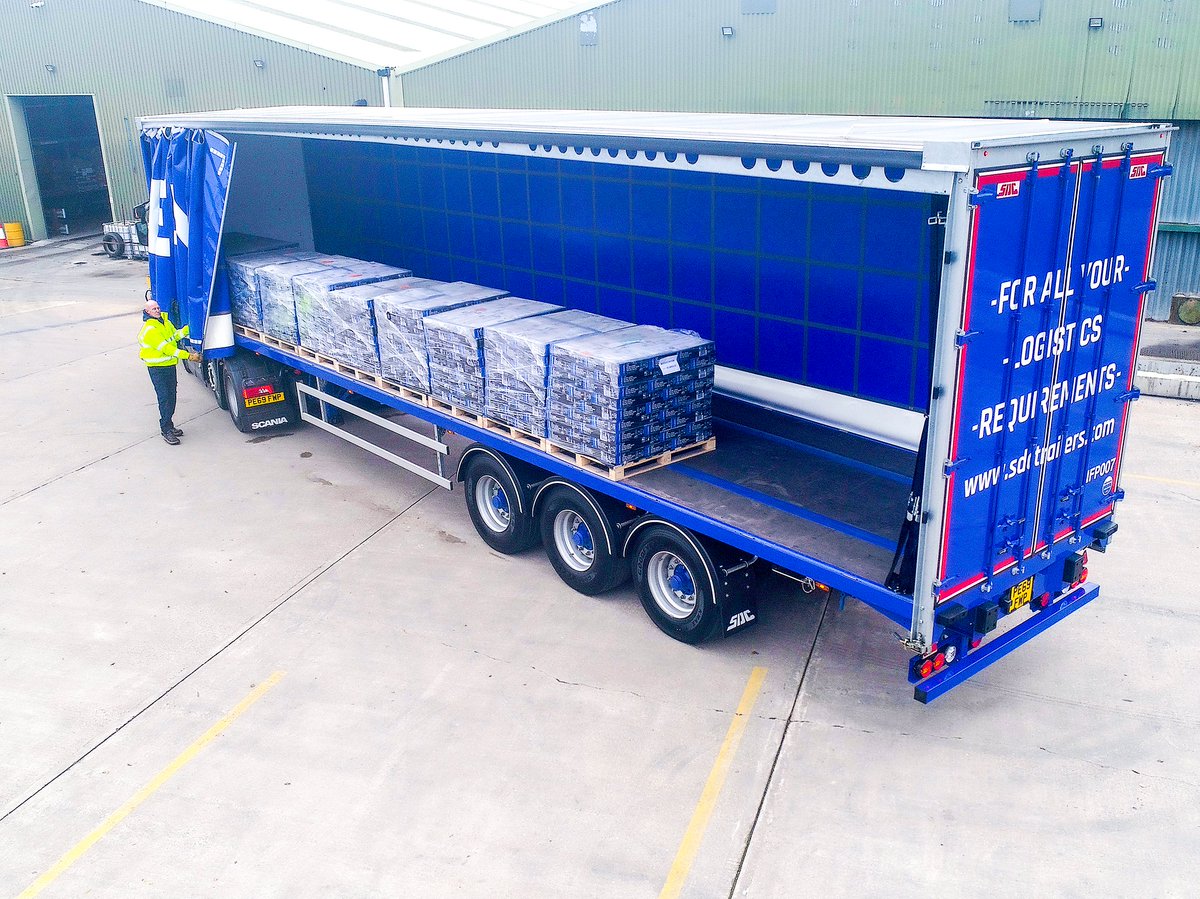 SDCtrailers's tweet photo. SDC’s EN-XL Freespan Curtainsider features our unique low friction alloy roof-rail and 5* easy-roll technology. Available as a straight or step-frame, this model can be customised to any length with numerous combinations of door, floor, storage, and aerodynamic aids.
#freespan https://t.co/l05sfMWPRF