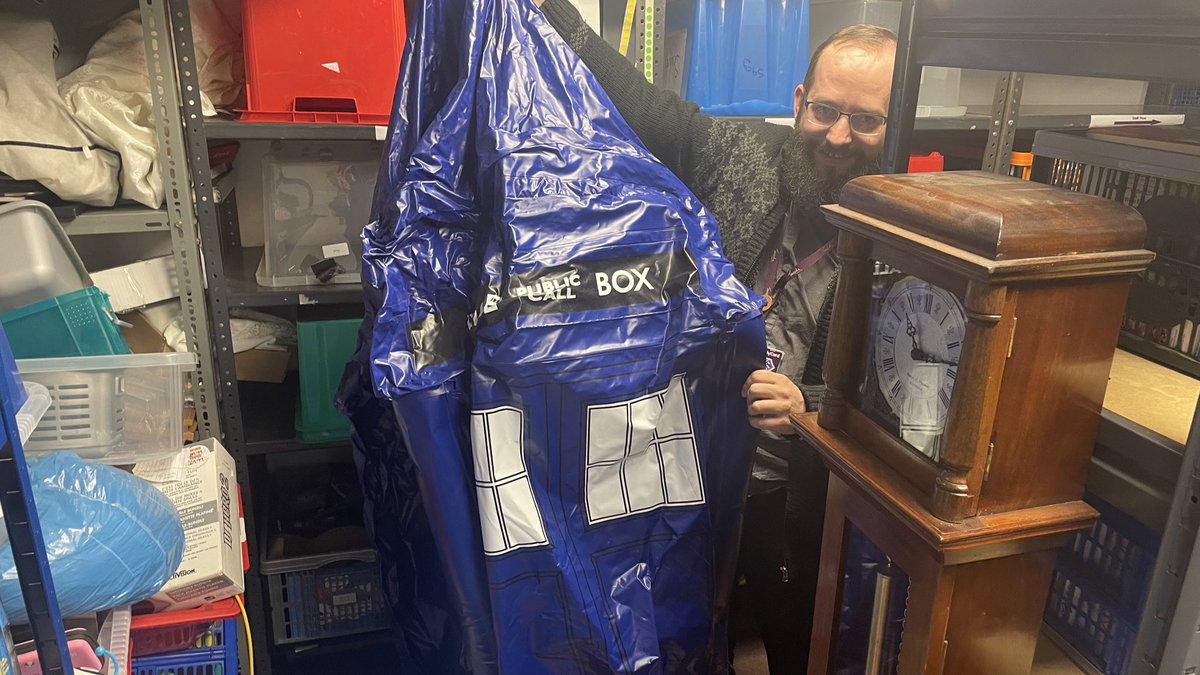 david3012's tweet photo. Two worlds collided today when I popped into @TeessideHospice @eBay_UK storeroom and discovered both the Doctors and the Masters TARDIS! Transcendental time travel capsules coming to an action site near you soon 😊 @DrWhoOnline @DrWhoNews #TimeLordsFundingHospiceCare https://t.co/b5wINdMMu7