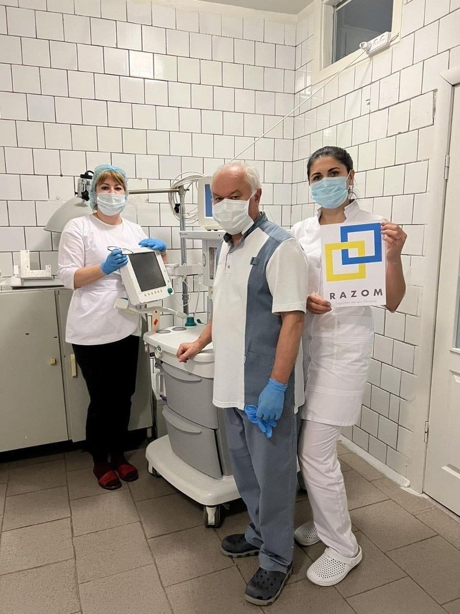 razomforukraine's tweet photo. 🏥 One of our flagship projects is #RazomHealth, supporting hospitals &amp; other healthcare institutions in Ukraine - who have never needed more help than now.

❤️Here are a few recent updates of we've done with the support of donors &amp; partners: 

Donate: https://t.co/8G7uHUI1R4 https://t.co/vARSKdHaI4