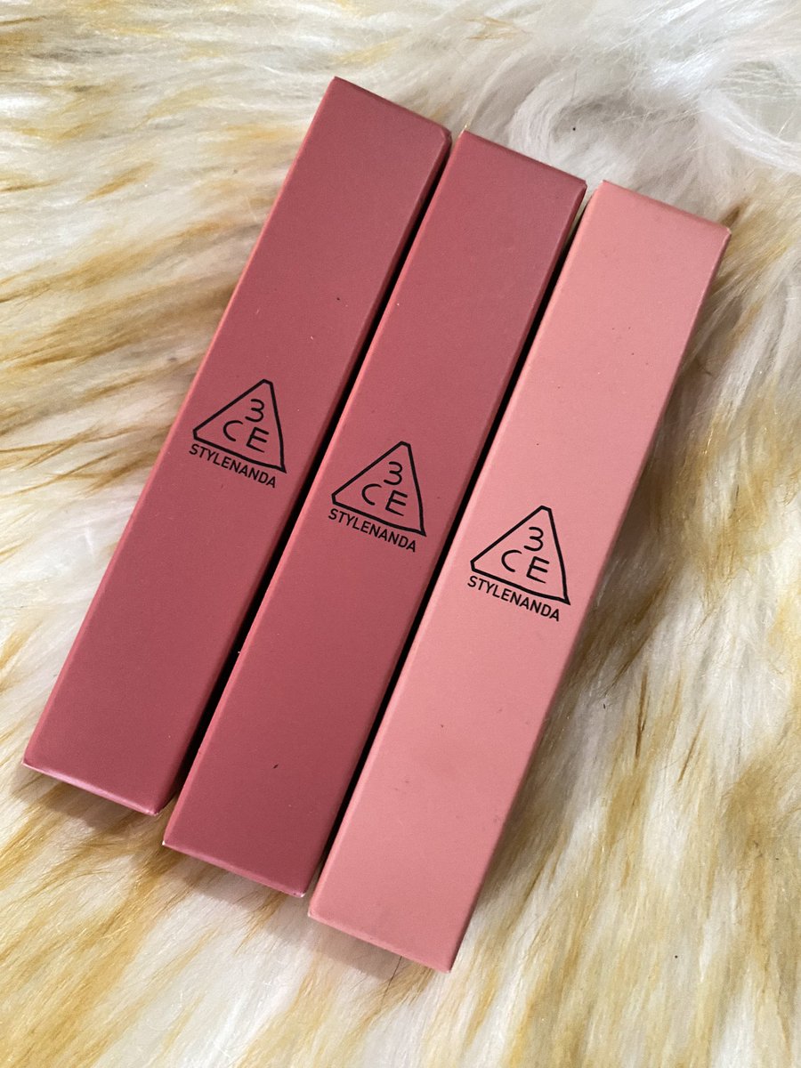 NnnnLady's tweet photo. พร้อมส่ง 3CE Blur water tint ลิปทินต์สีสวย
สี lay down/casual affair🎟️🌻
🌷แยก 399 บาท ส่งฟรี ลทบ
️⏳สนใจสั่งซื้อทาง Dm ค่ะ
#Stylenanda #3CE #คสอเกาหลี #พรีออเดอร์ #พรีออเดอร์เกาหลี https://t.co/JwCTyX8zUC